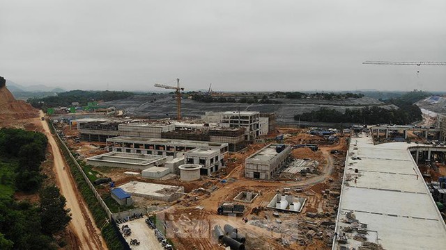  Cận cảnh nhà máy đốt rác Sóc Sơn 7.000 tỷ sắp đi vào hoạt động - Ảnh 3.